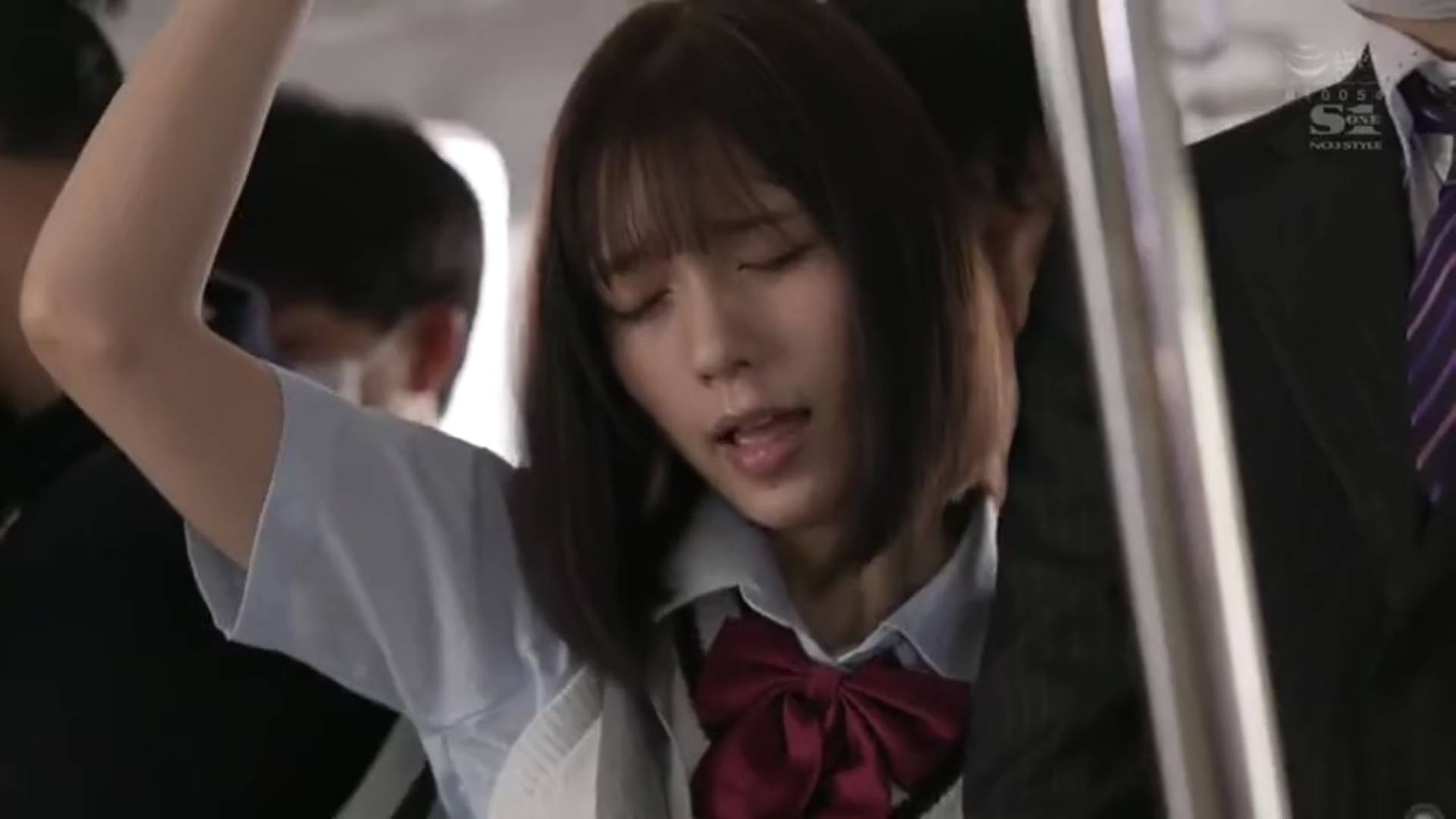 【小倉七海】痴漢という非日常空間での快楽にドハマリした少女は痴漢師のチンポを求める！